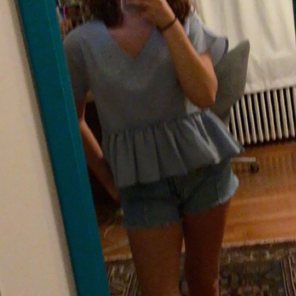 blue top!